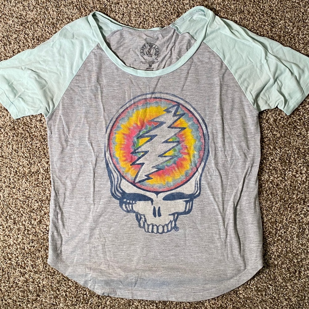 Women’s Medium Grateful Dead T -shirt
